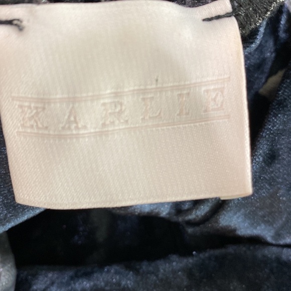 Karlie crushed velvet floral dress size small oversized - Picture 7 of 8